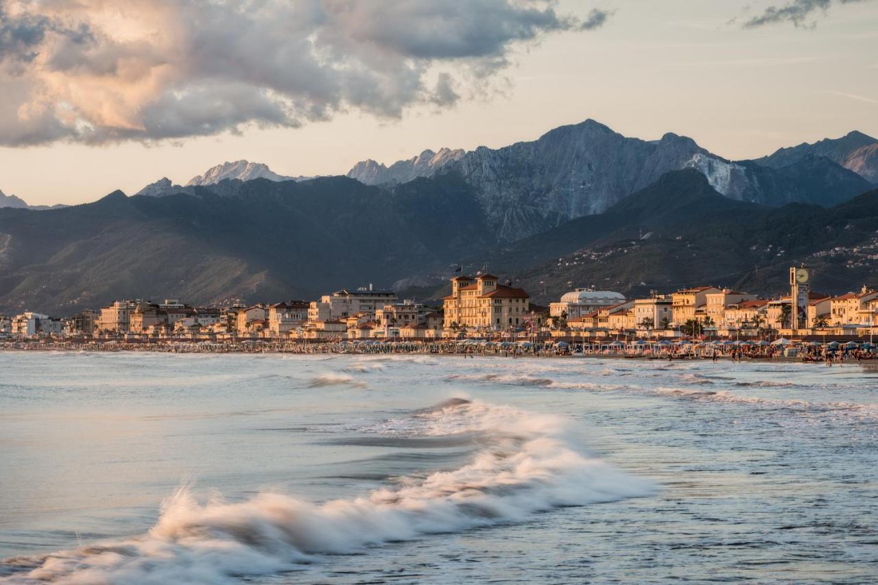 Il Sole Antico Bed & Breakfast Viareggio Exterior photo
